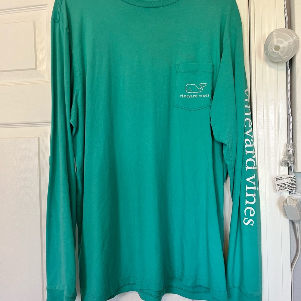 Vineyard Vines Women’s Green Long Sleeve Shirt